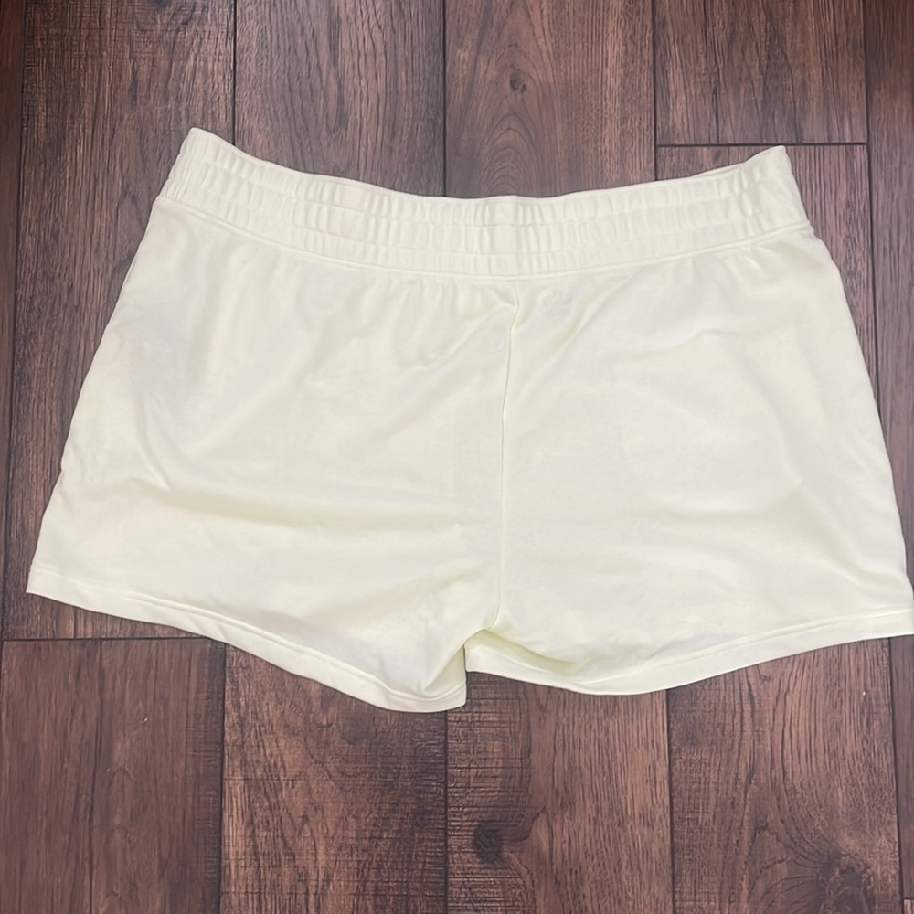 Under armor rival yellow Terry shorts casual women’s plus size 2X - Picture 6 of 8